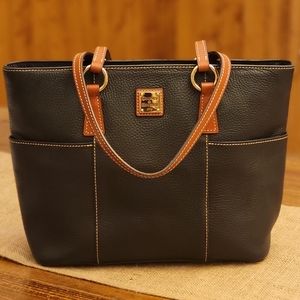 Dooney and Bourke shoulder bag